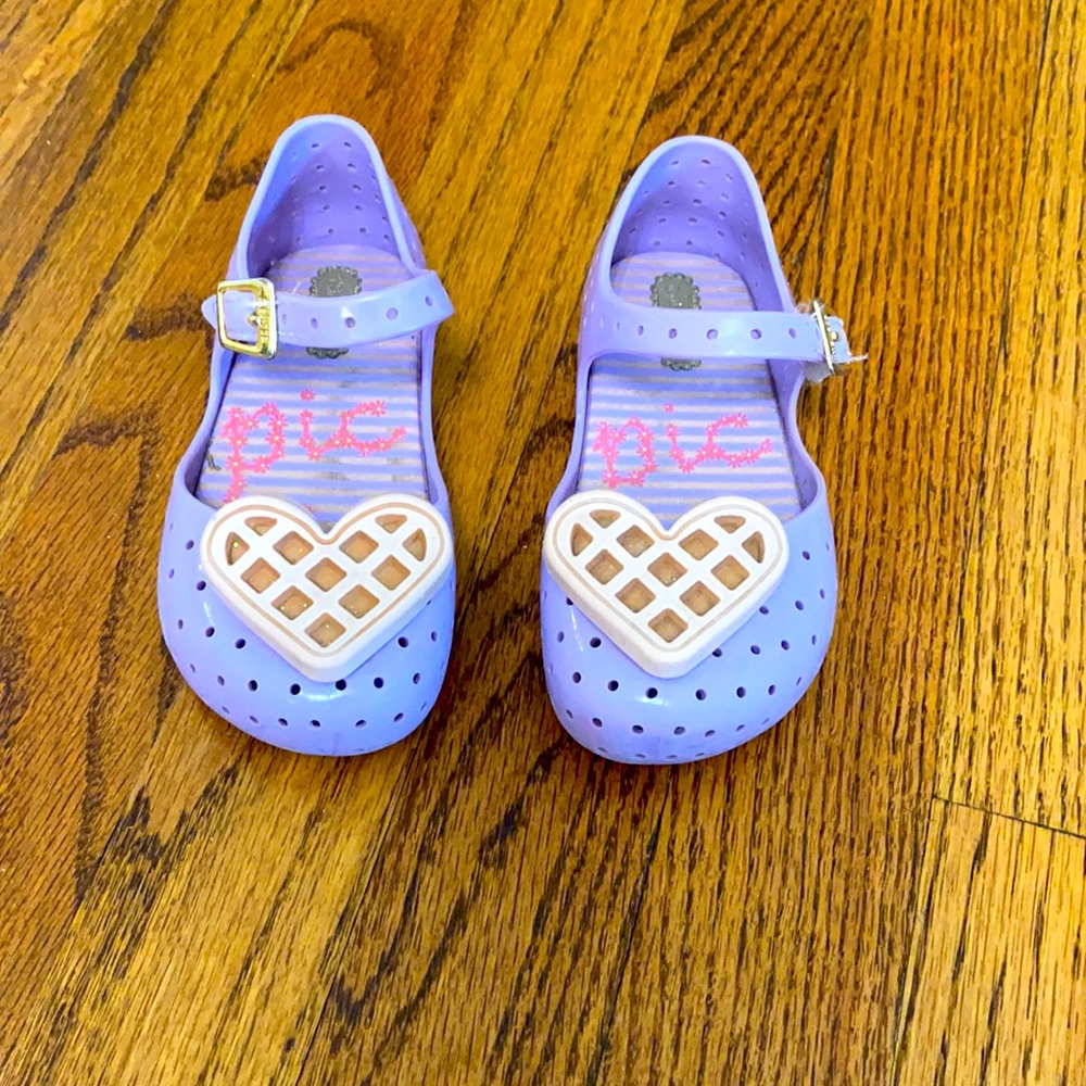 Purple mini Melissa Mary Jane shoes with heart